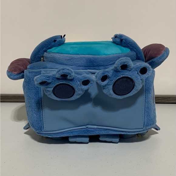 Her Universe Disney Lilo & Stitch Duckling Plush Mini Backpack & Wallet-New - Picture 7 of 16